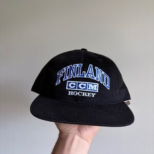 vintage NWT FINLAND CCM Hockey snapback NHL
